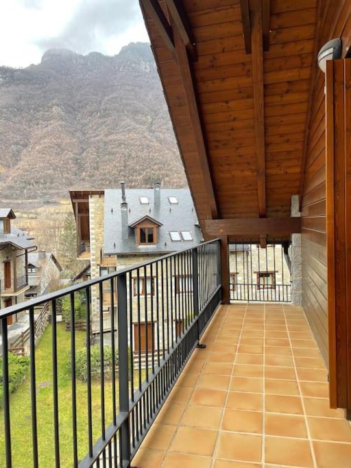 Apartamento Duplex En Benasque Anciles Dış mekan fotoğraf