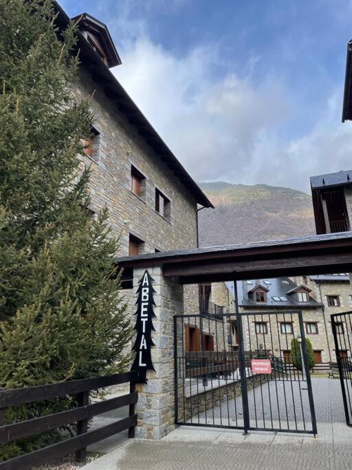 Apartamento Duplex En Benasque Anciles Dış mekan fotoğraf