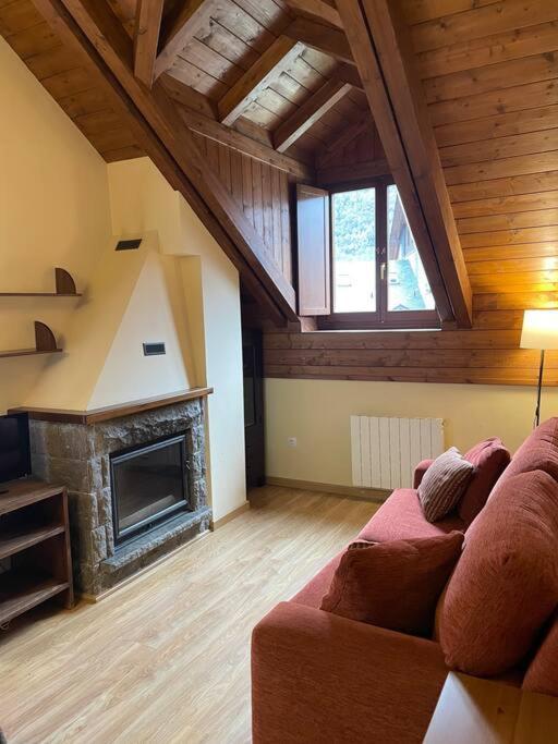 Apartamento Duplex En Benasque Anciles Dış mekan fotoğraf